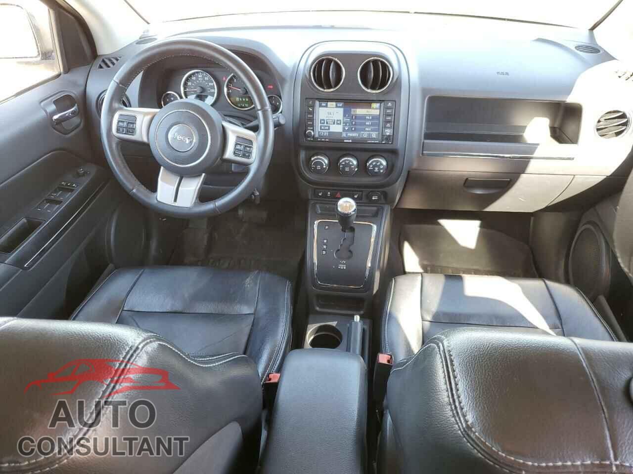 JEEP COMPASS 2011 - 1J4NF5FB5BD174274