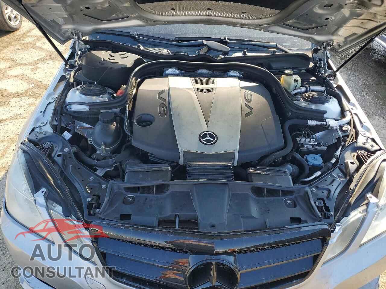 MERCEDES-BENZ E-CLASS 2011 - WDDHF2EB3BA288929