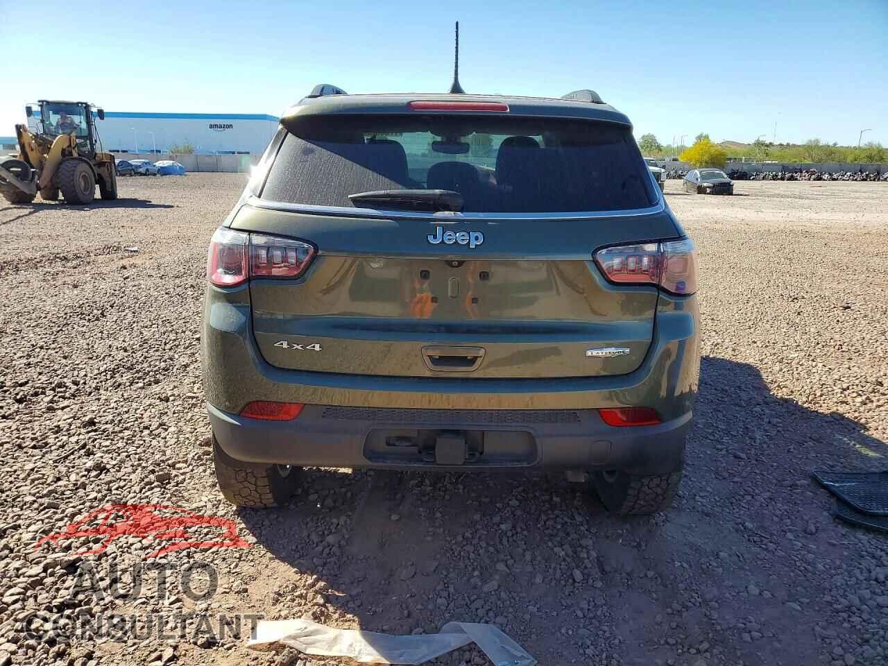 JEEP COMPASS 2018 - 3C4NJDBB6JT178363