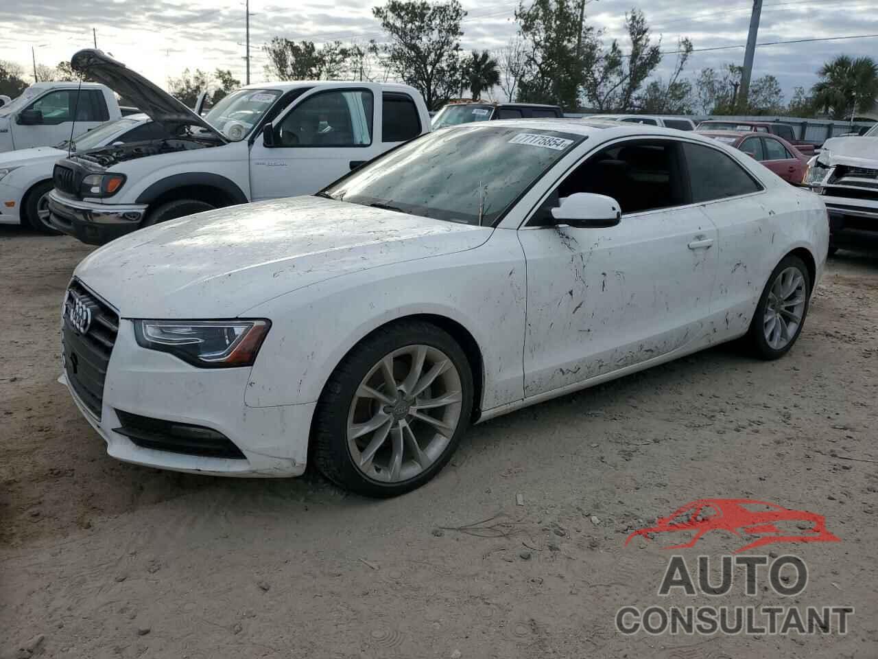 AUDI A5 2013 - WAULFAFR7DA027720