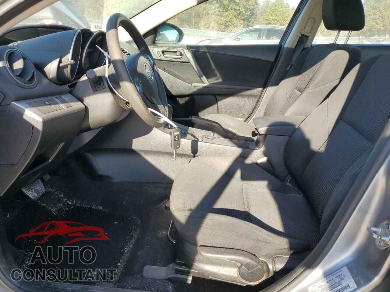 MAZDA 3 2013 - JM1BL1U75D1839249