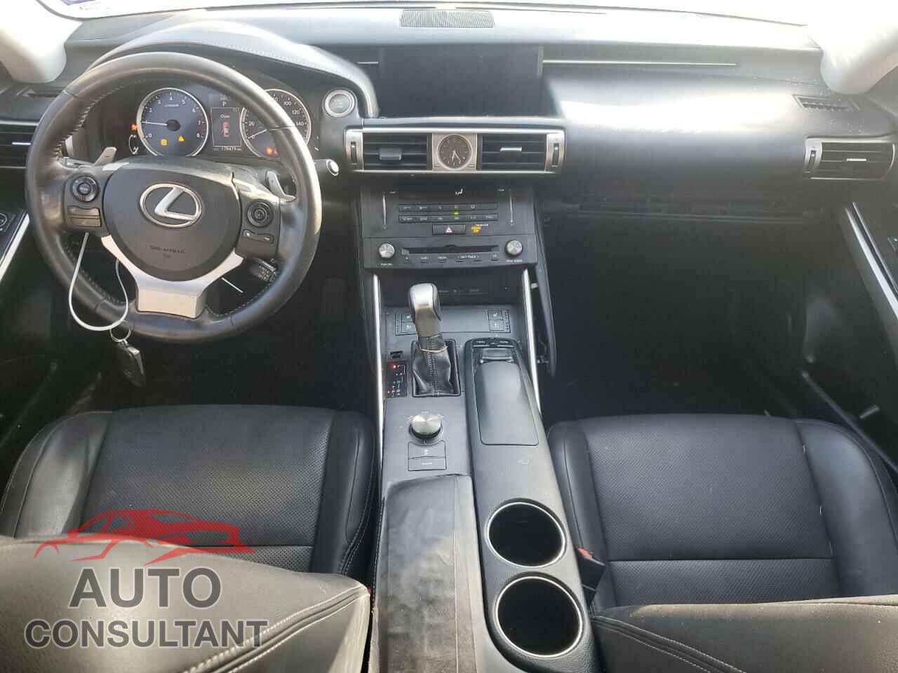 LEXUS IS 2016 - JTHBA1D2XG5023062
