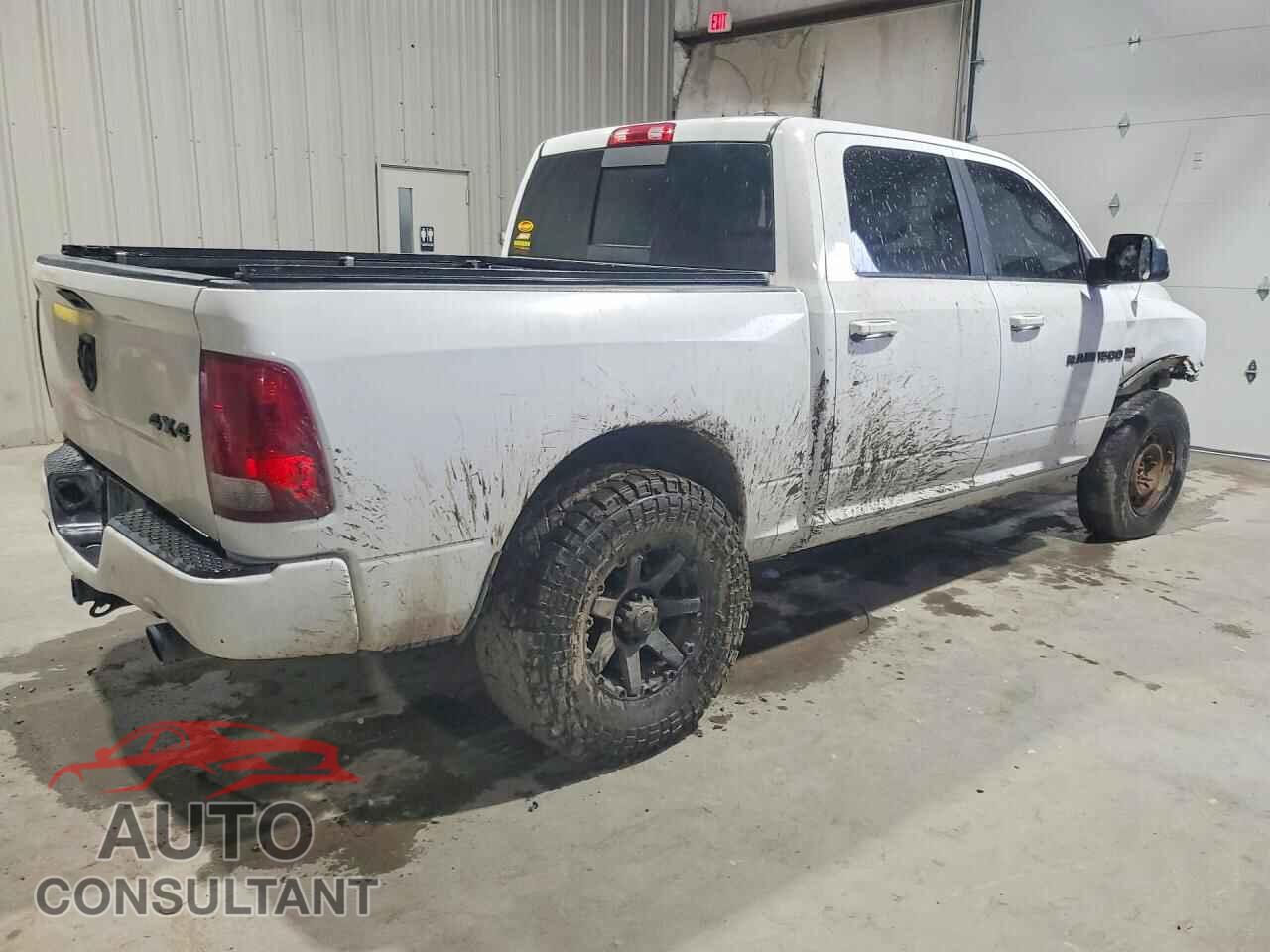DODGE RAM 1500 2012 - 1C6RD7MT9CS143358