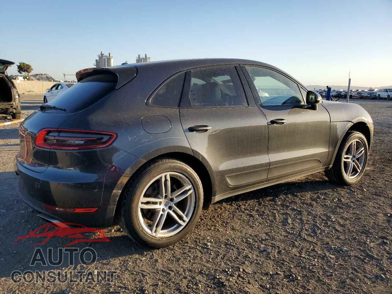 PORSCHE MACAN 2018 - WP1AA2A54JLB03038