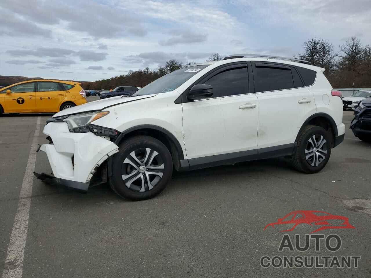 TOYOTA RAV4 2018 - JTMBFREV9JJ741680