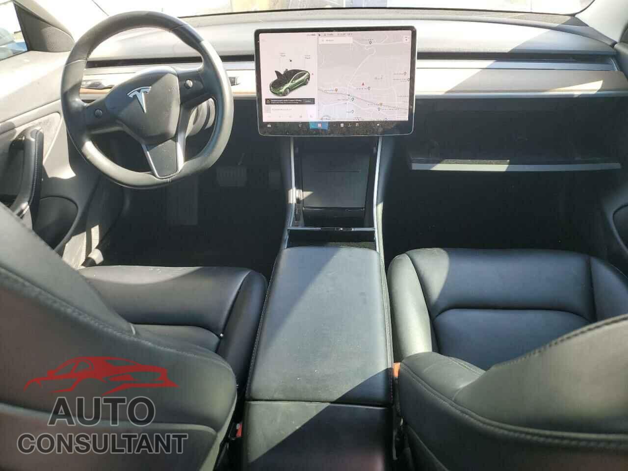TESLA MODEL 3 2018 - 5YJ3E1EB6JF185852