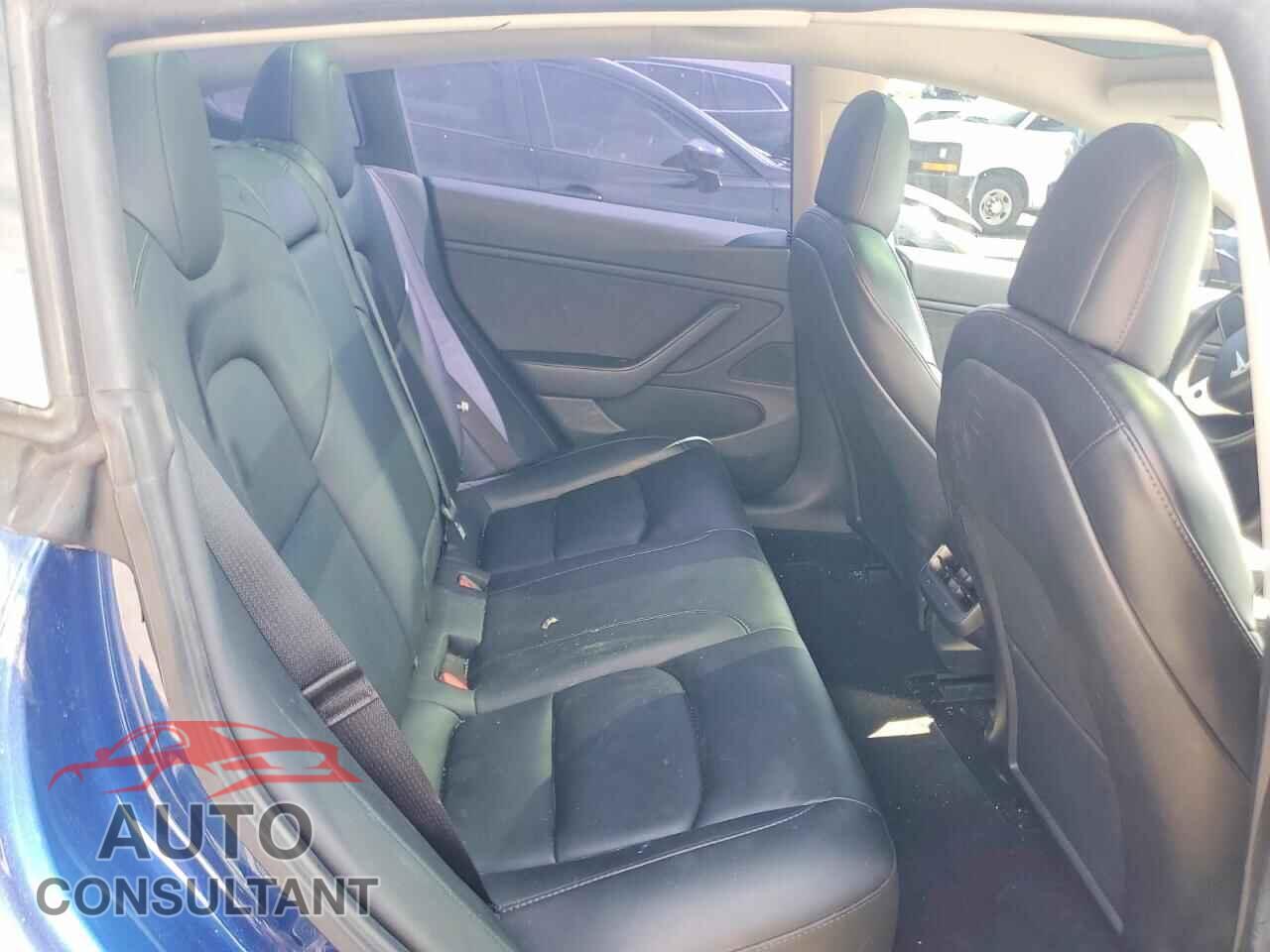 TESLA MODEL 3 2021 - 5YJ3E1EB9MF876815