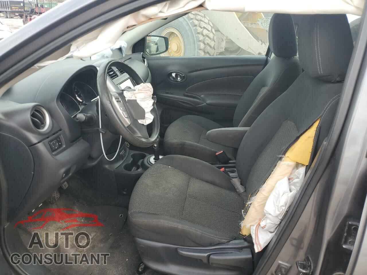 NISSAN VERSA 2019 - 3N1CN7AP2KL856427