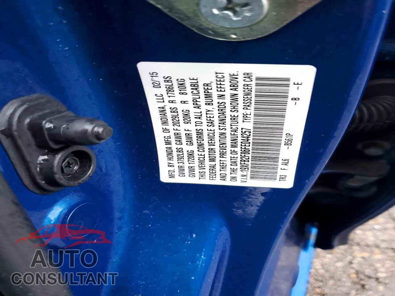 HONDA CIVIC 2015 - 19XFB2F86FE044257