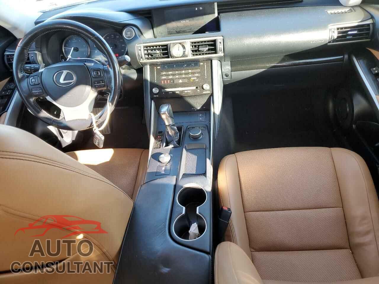 LEXUS IS 2017 - JTHCM1D24H5025158