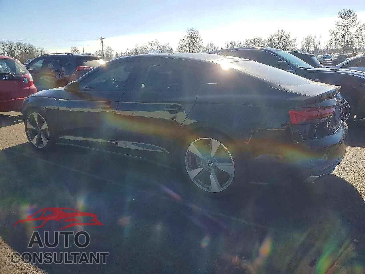 AUDI A5 2020 - WAUCNCF5XLA009562