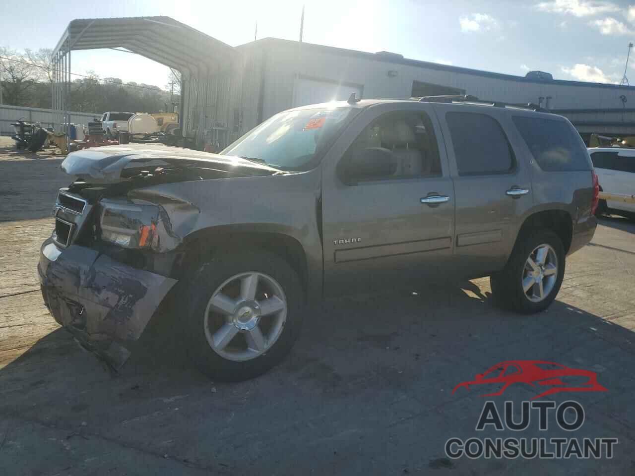 CHEVROLET TAHOE 2011 - 1GNSCBE01BR141038