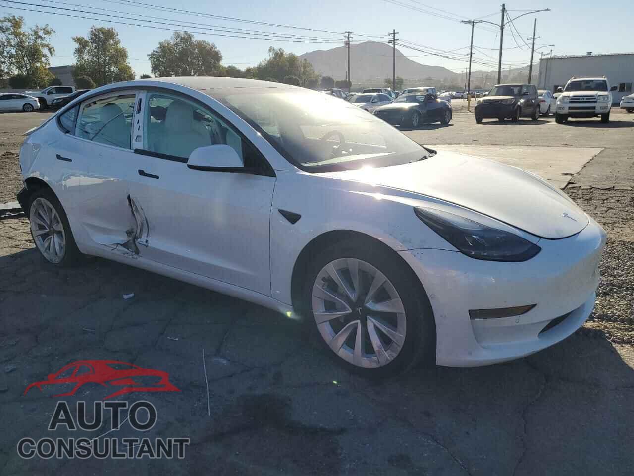 TESLA MODEL 3 2022 - 5YJ3E1EA6NF153870
