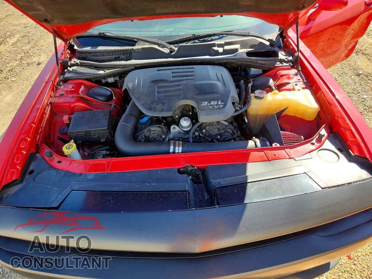 DODGE CHALLENGER 2018 - 2C3CDZAG9JH132385