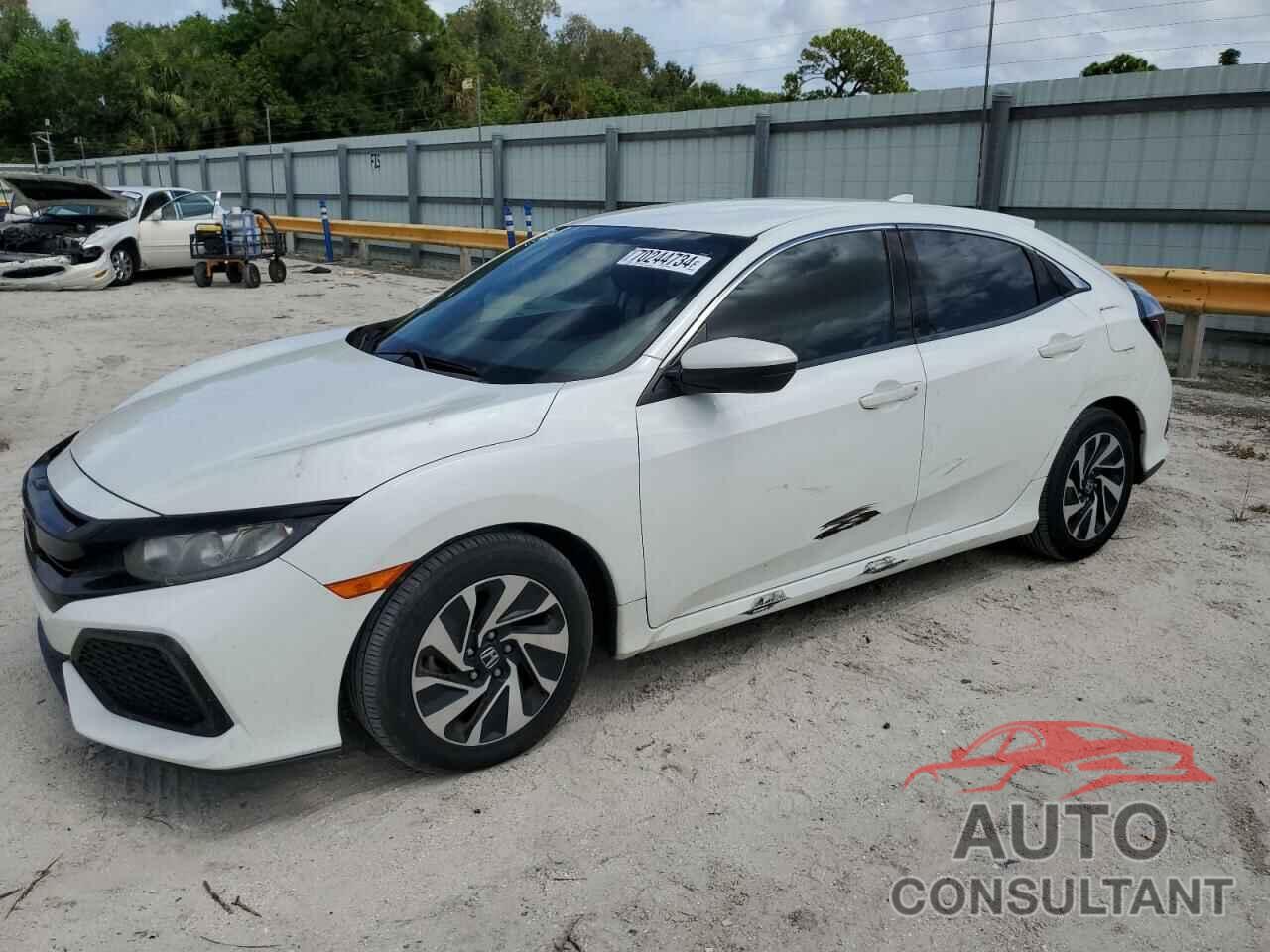 HONDA CIVIC 2018 - SHHFK7H29JU219348