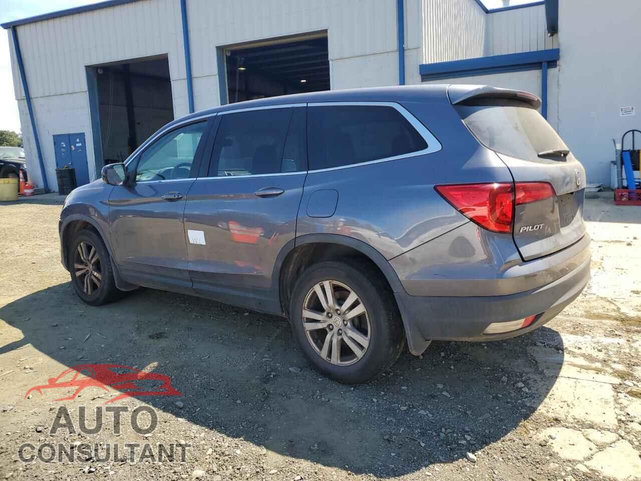 HONDA PILOT 2018 - 5FNYF6H74JB050232