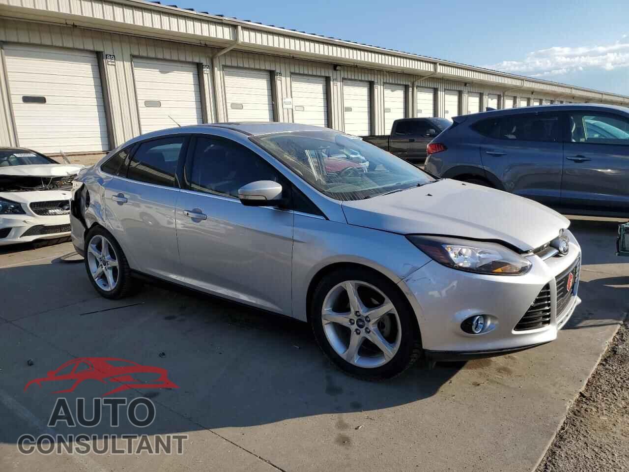 FORD FOCUS 2012 - 1FAHP3J21CL408998