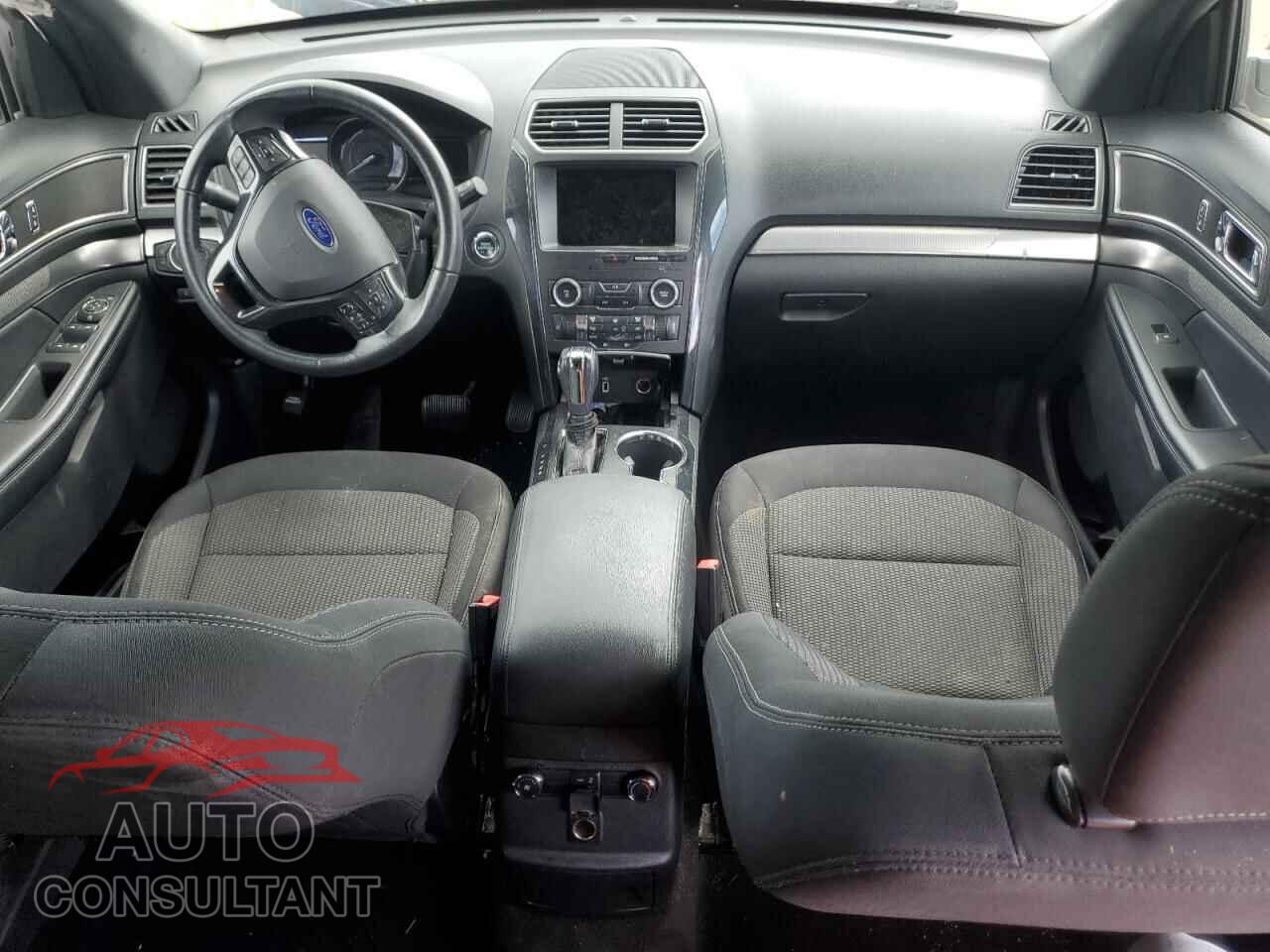 FORD EXPLORER 2018 - 1FM5K8D86JGC15532