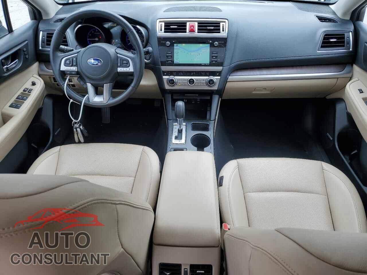 SUBARU OUTBACK 2017 - 4S4BSENC4H3318745