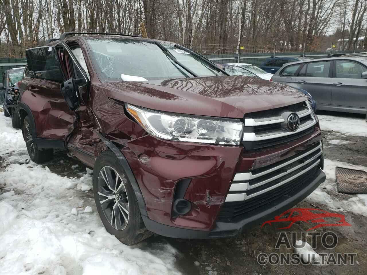 TOYOTA HIGHLANDER 2019 - 5TDBZRFH3KS950885