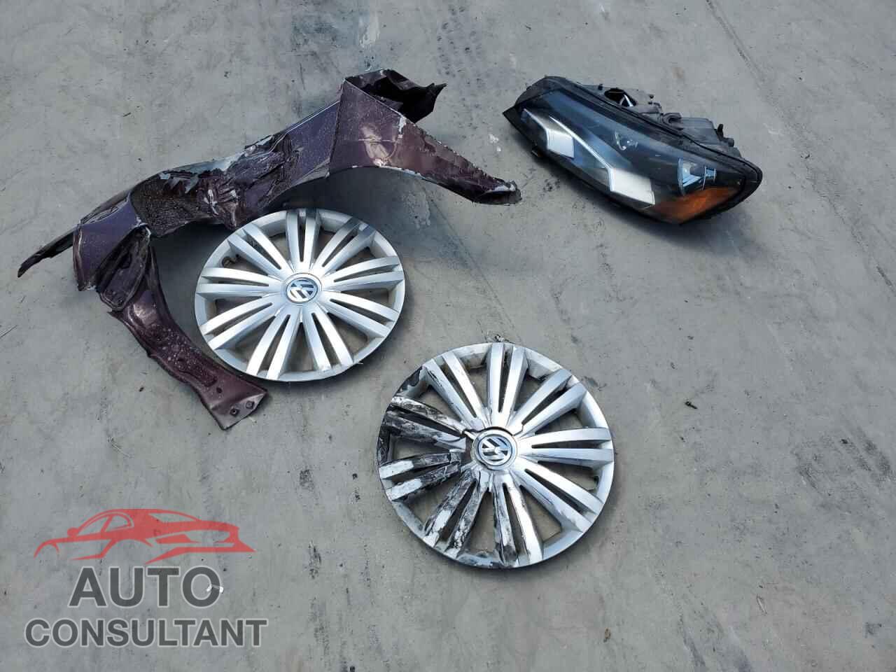 VOLKSWAGEN PASSAT 2014 - 1VWAH7A38EC022149
