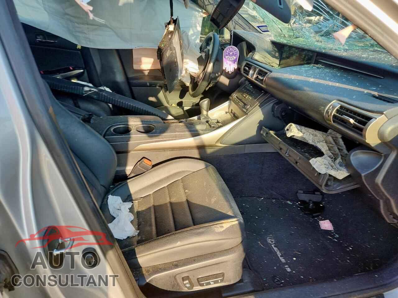 LEXUS IS 2014 - JTHBF1D24E5009236