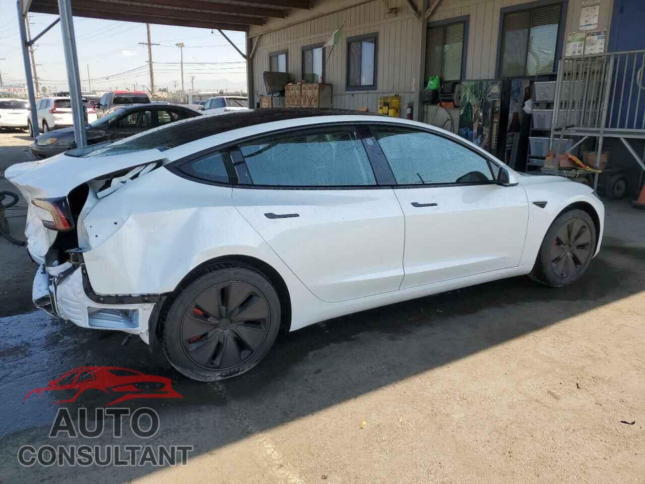 TESLA MODEL 3 2024 - 5YJ3E1EA7RF738124