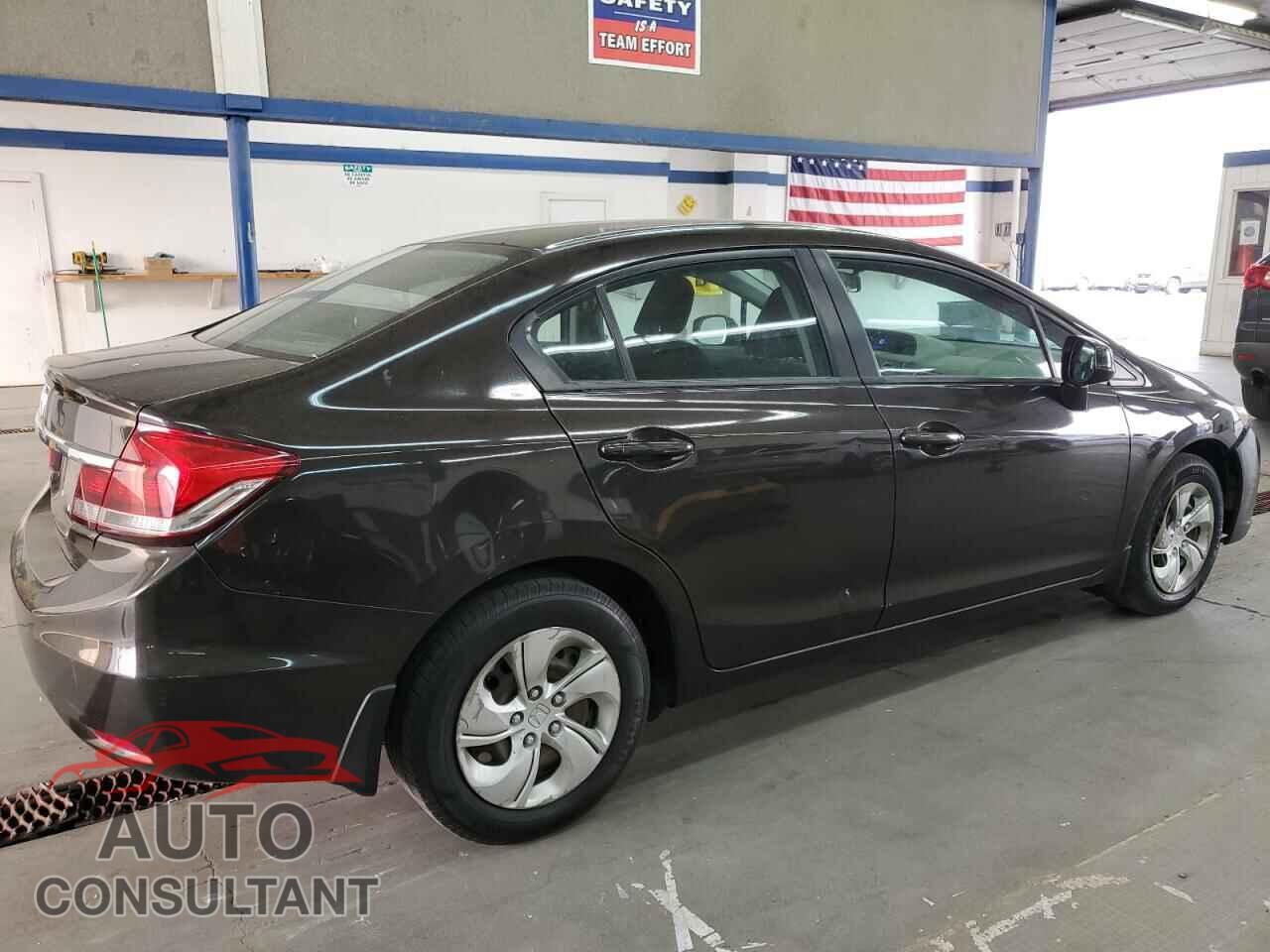 HONDA CIVIC 2013 - 2HGFB2F55DH583980