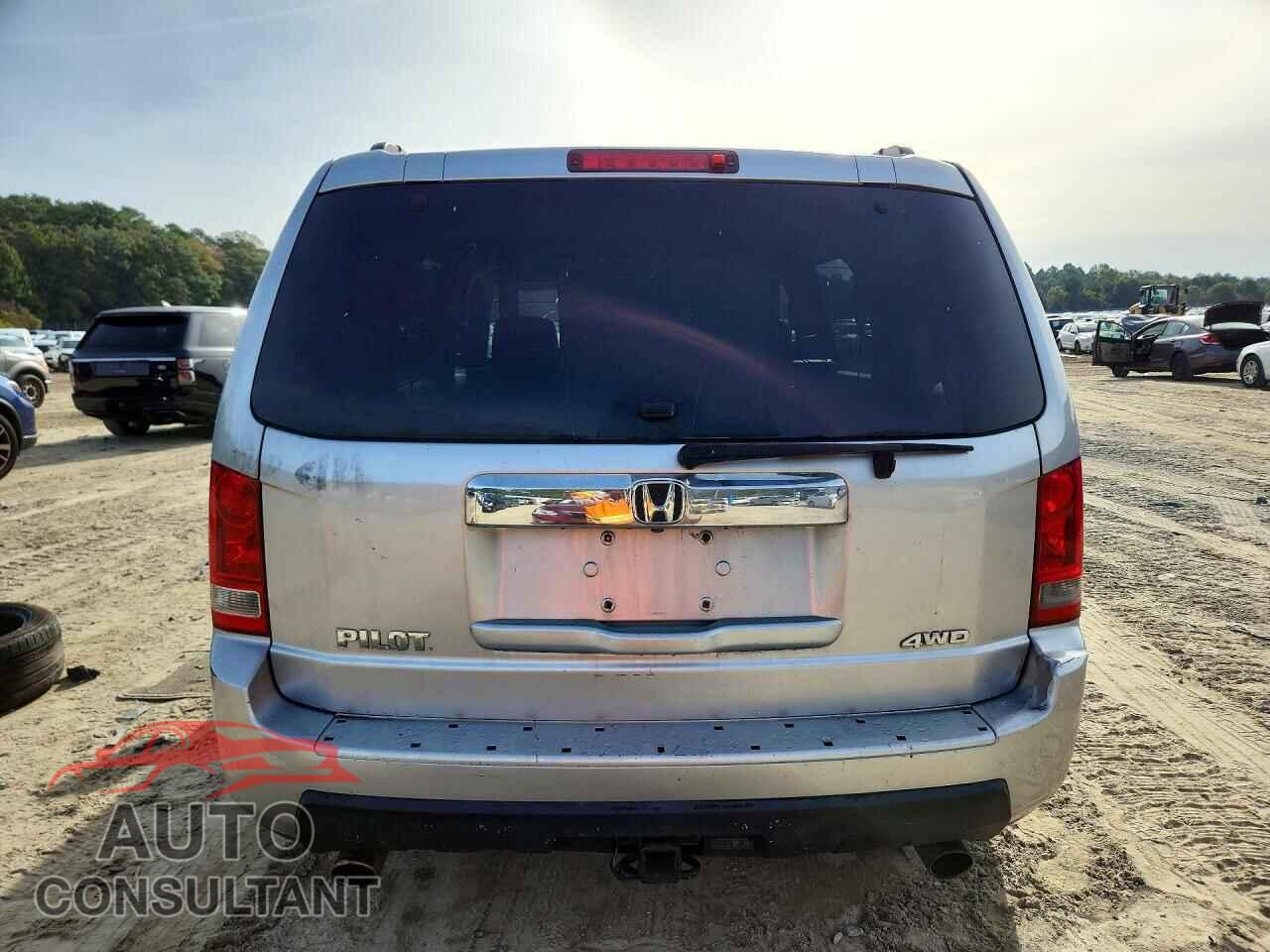 HONDA PILOT 2010 - 5FNYF4H54AB019856