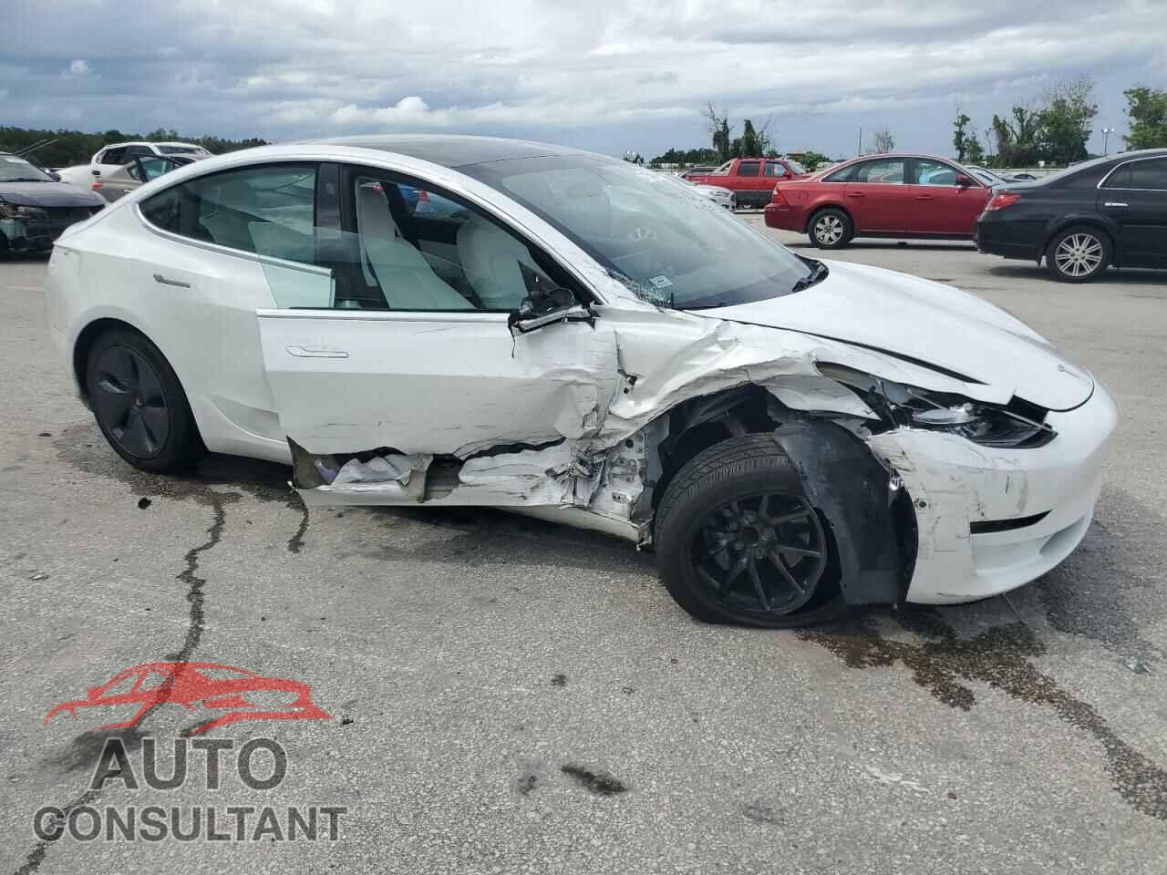 TESLA MODEL 3 2020 - 5YJ3E1EA6LF769923