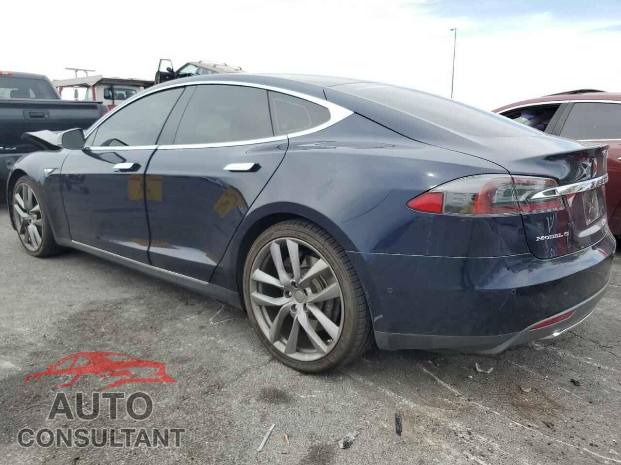 TESLA MODEL S 2014 - 5YJSA1H16EFP63710