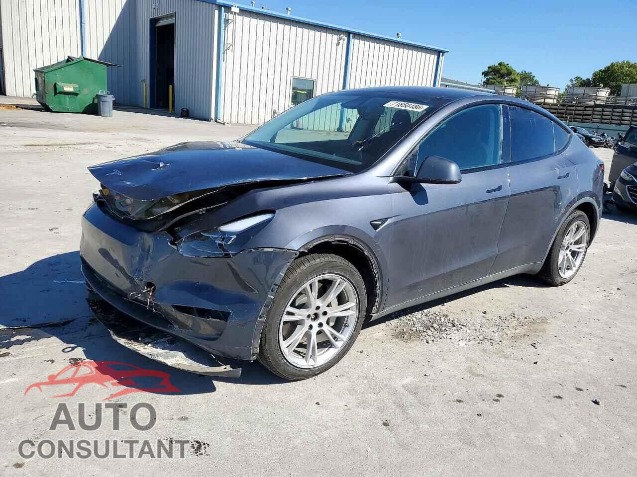 TESLA MODEL Y 2023 - 7SAYGDEE8PF869700