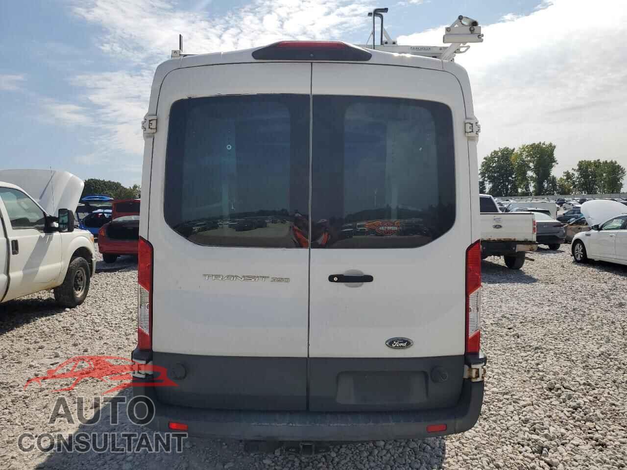 FORD TRANSIT 2018 - 1FTBW2CM2JKA51488