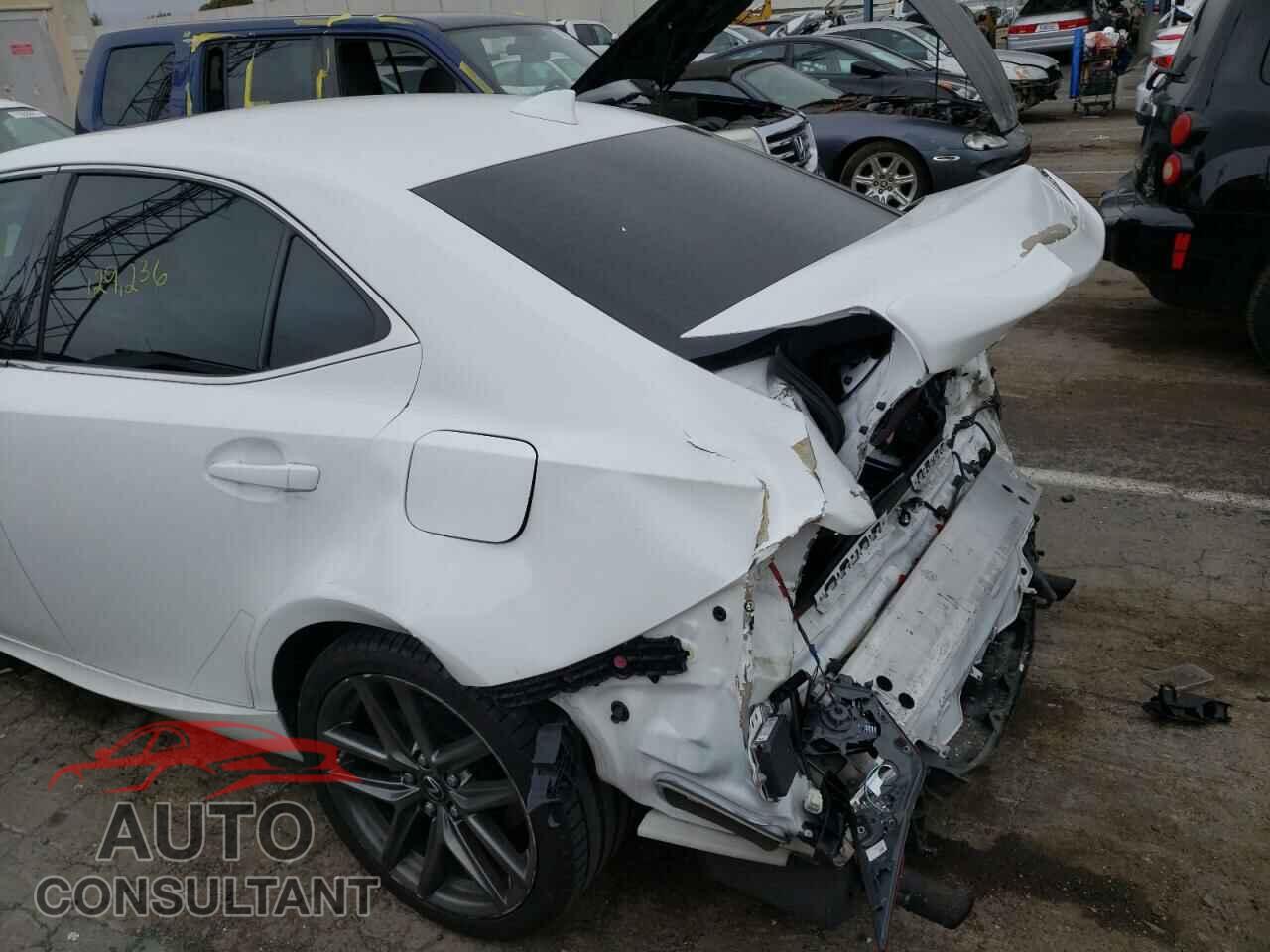 LEXUS IS 2016 - JTHBA1D2XG5004236