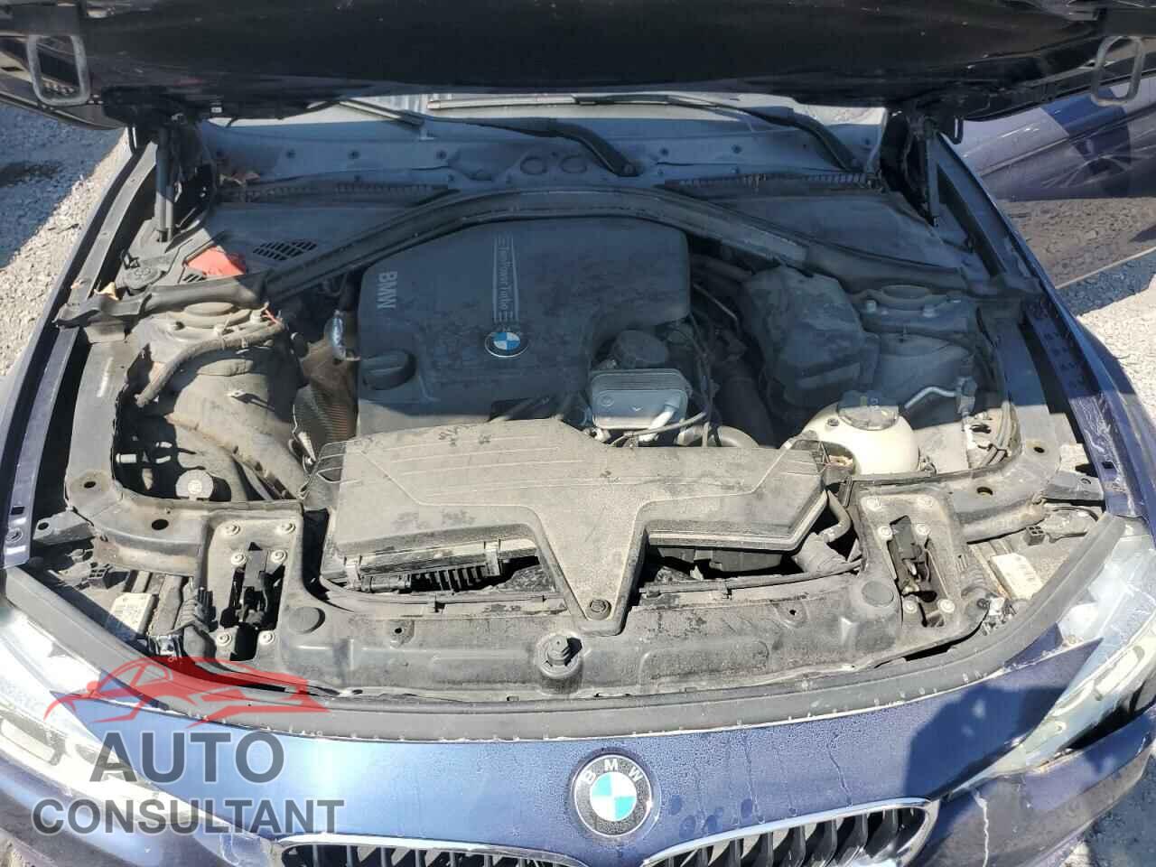 BMW 3 SERIES 2016 - WBA8E3G57GNU01112