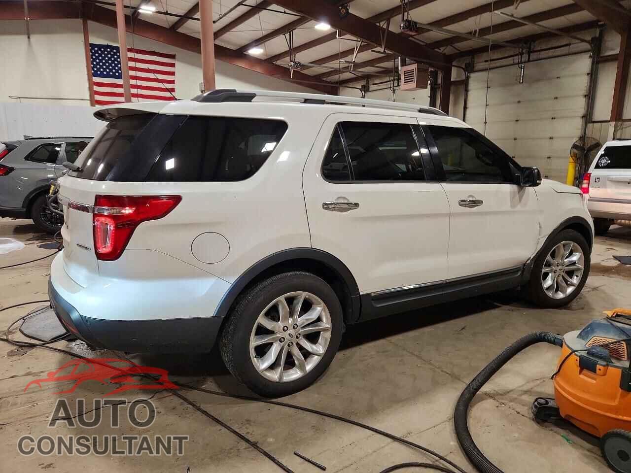 FORD EXPLORER 2013 - 1FM5K7D89DGB12023
