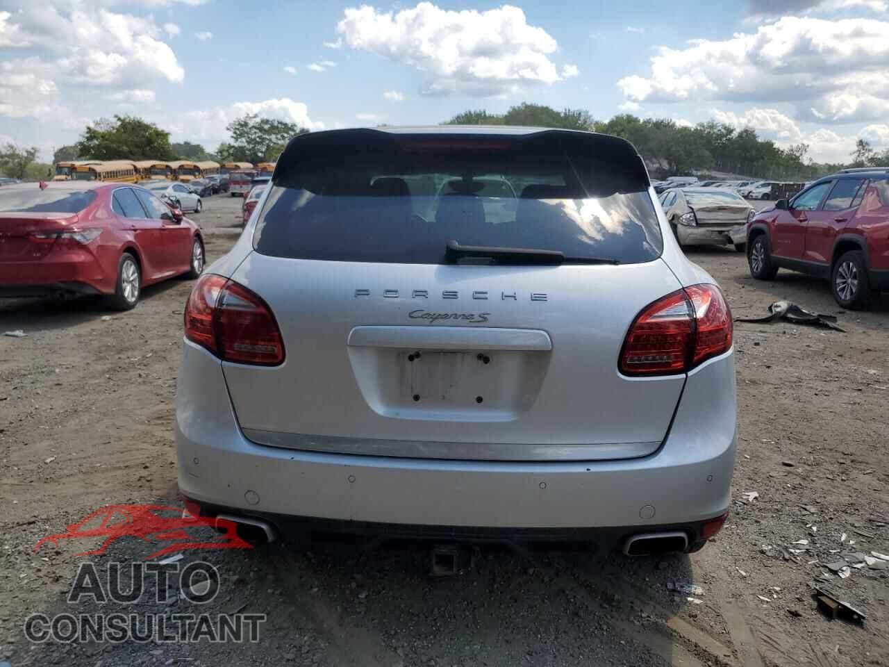 PORSCHE CAYENNE 2011 - WP1AB2A26BLA43753