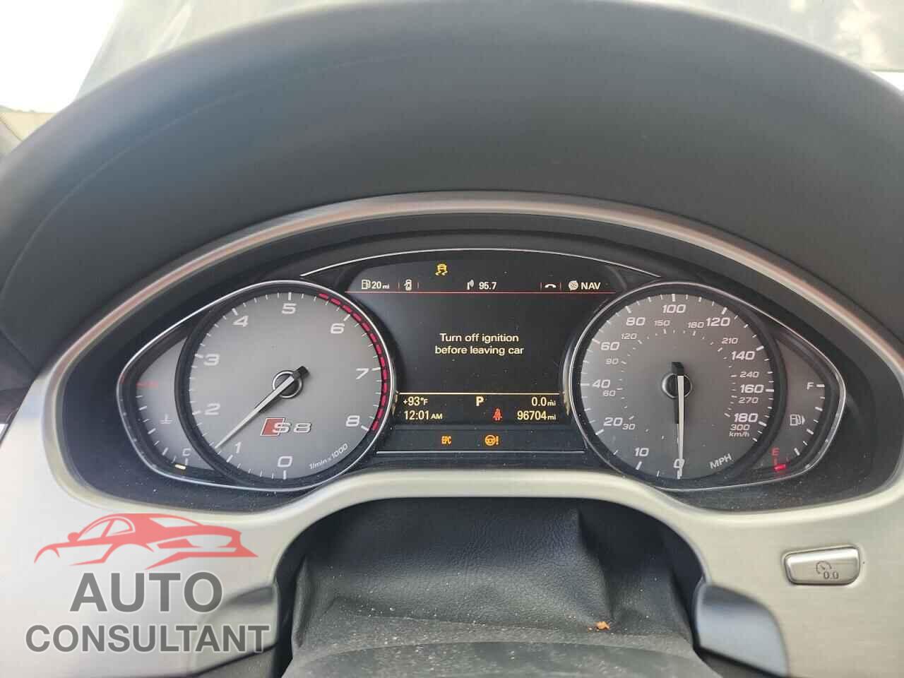 AUDI S8 2013 - WAUD2AFD4DN009950