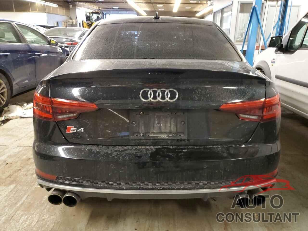 AUDI S4/RS4 2018 - WAUB4AF41JA001650