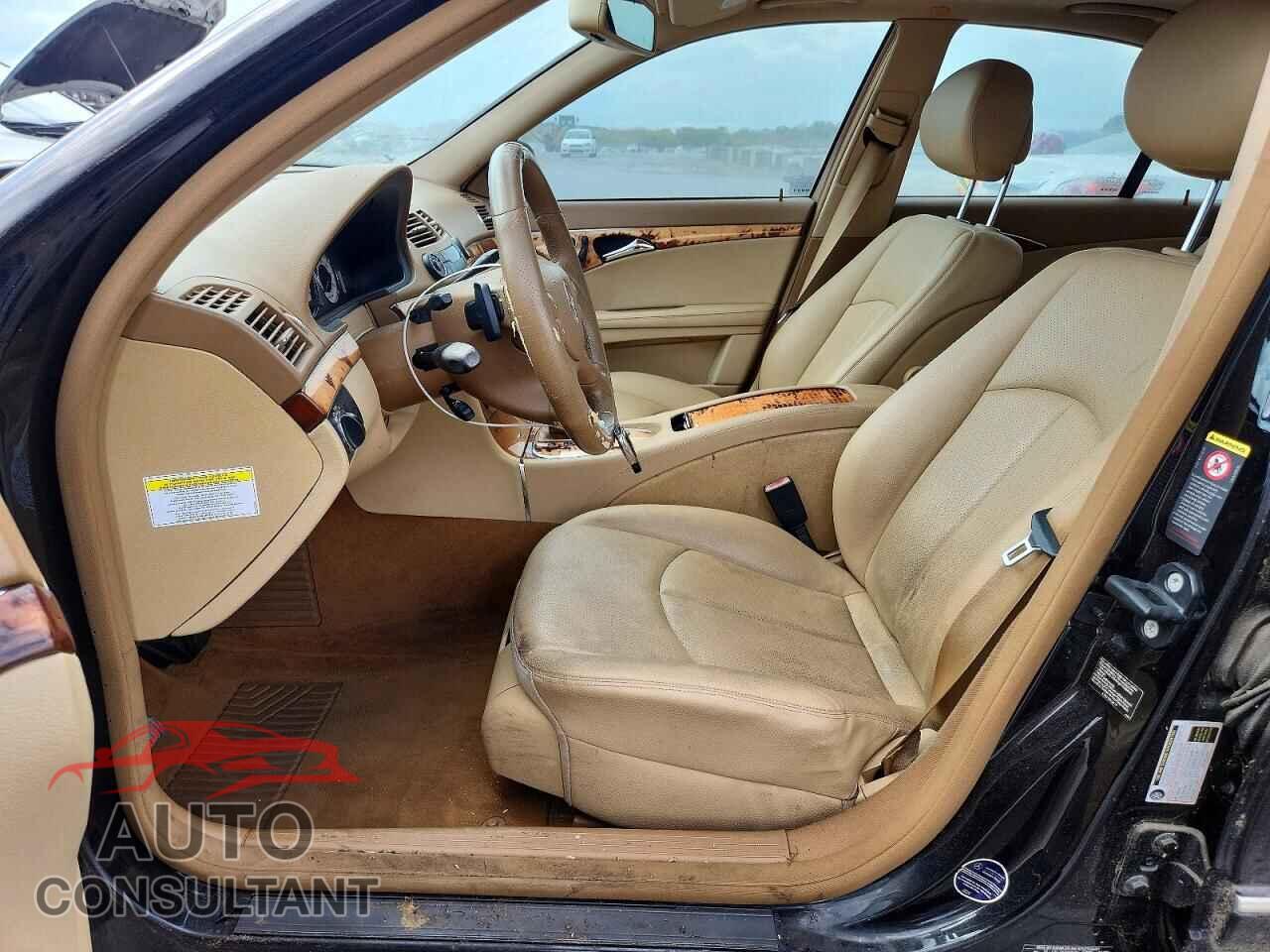 MERCEDES-BENZ E-CLASS 2009 - WDBUF56X89B421708