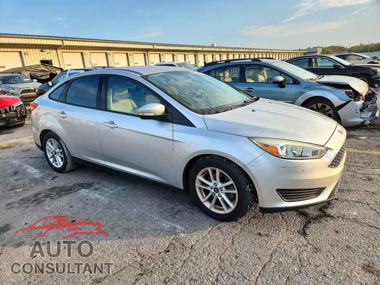 FORD FOCUS 2015 - 1FADP3F24FL292076