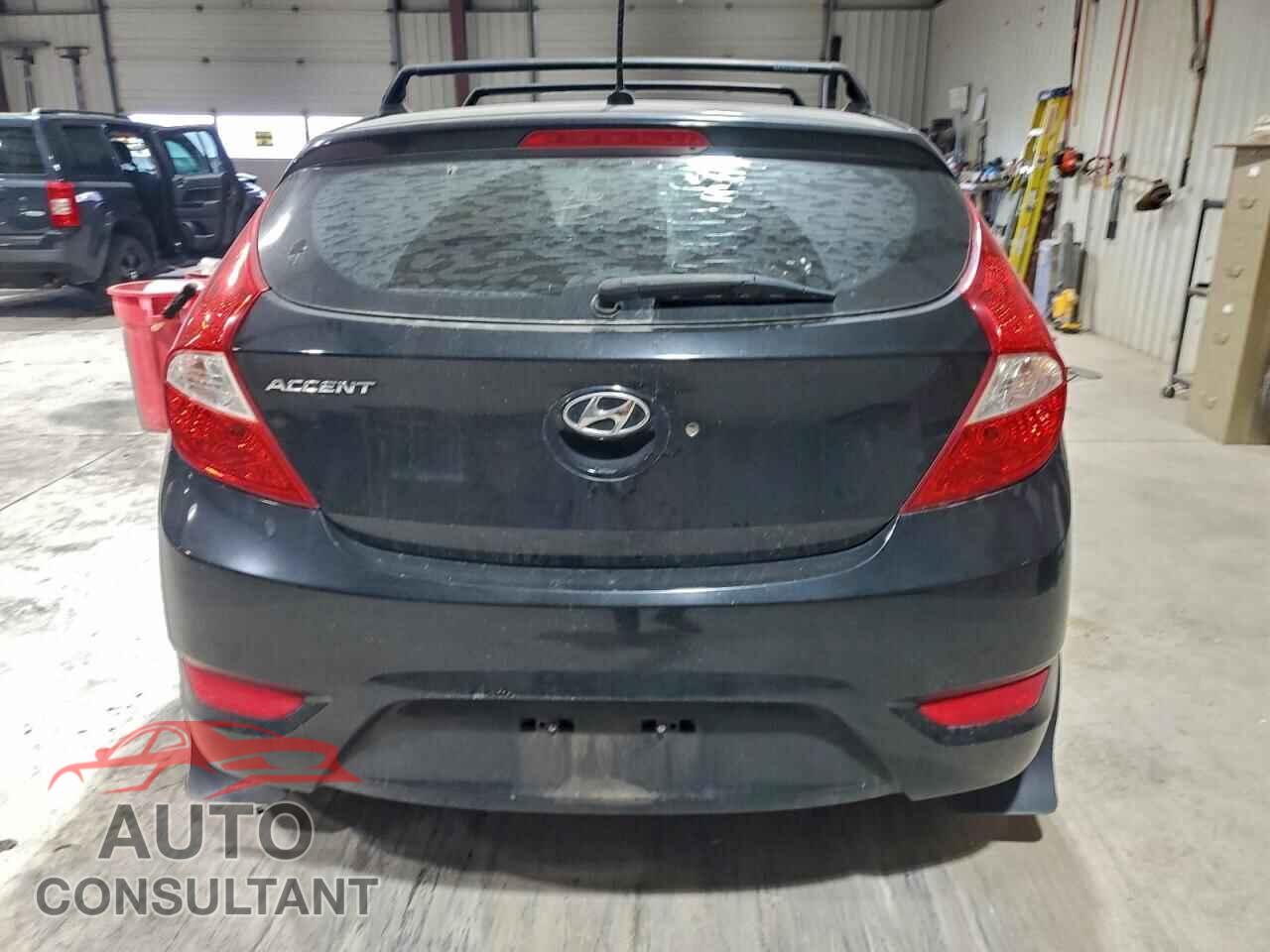 HYUNDAI ACCENT 2015 - KMHCT5AE3FU217356