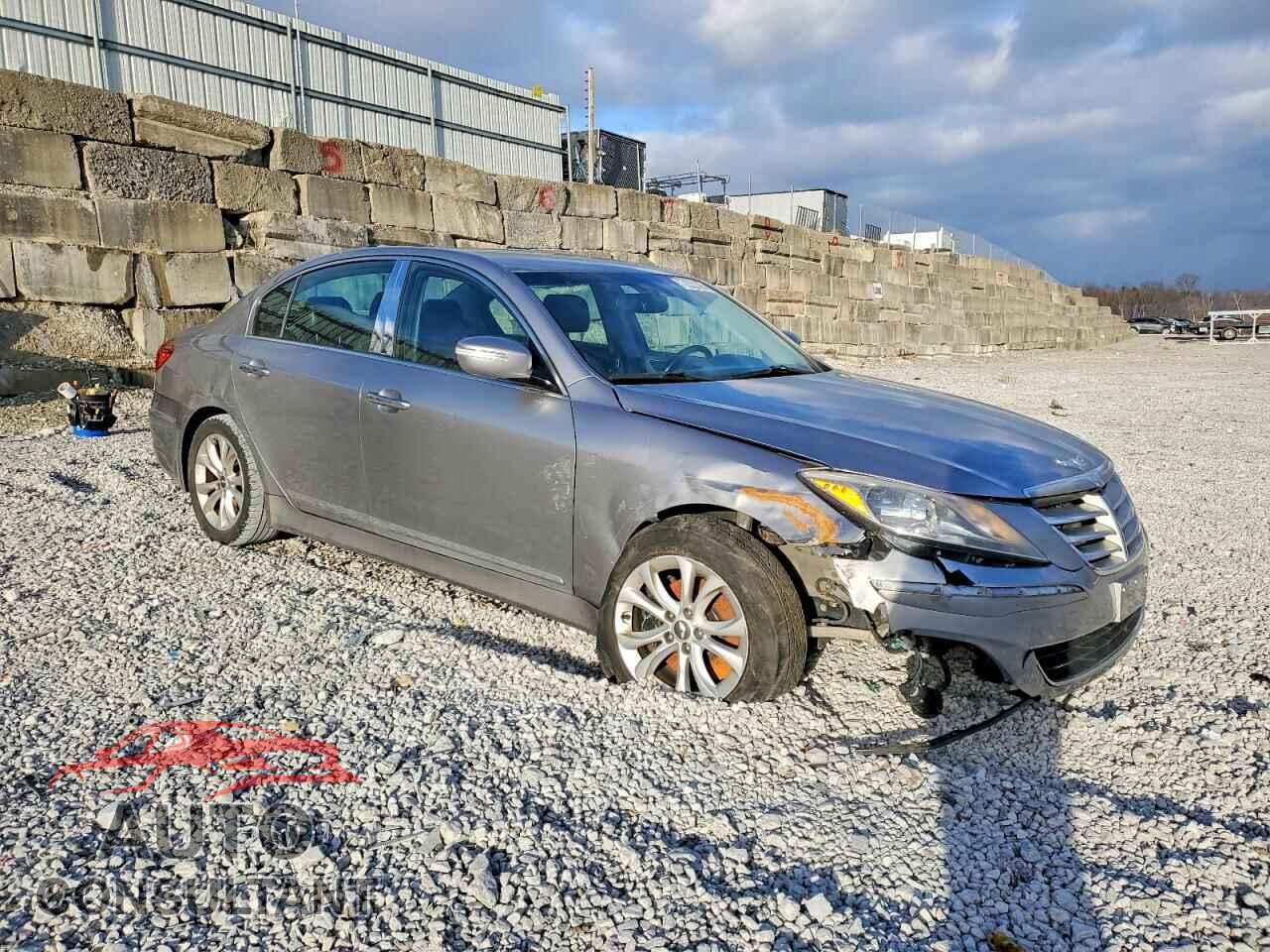 HYUNDAI GENESIS 2013 - KMHGC4DD4DU212534