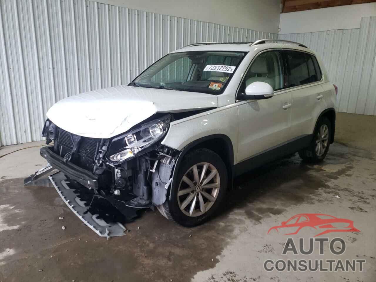 VOLKSWAGEN TIGUAN 2017 - WVGSV7AX4HK026918