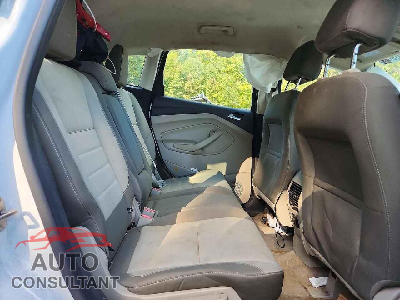 FORD CMAX 2013 - 1FADP5AU6DL508740