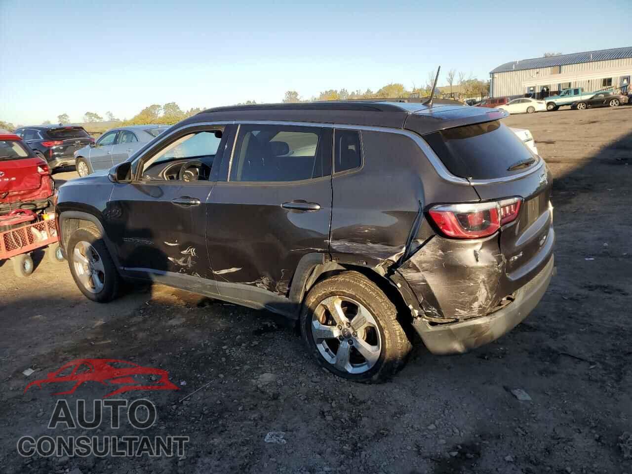 JEEP COMPASS 2018 - 3C4NJDBB2JT176206