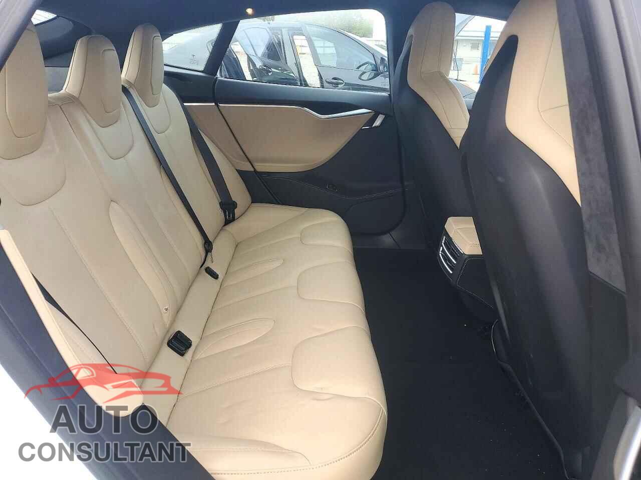 TESLA MODEL S 2015 - 5YJSA1S26FF089691