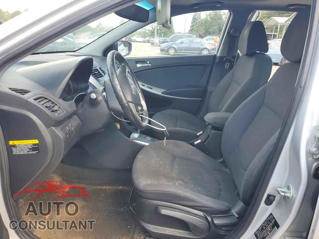 HYUNDAI ACCENT 2013 - KMHCU5AE8DU067125