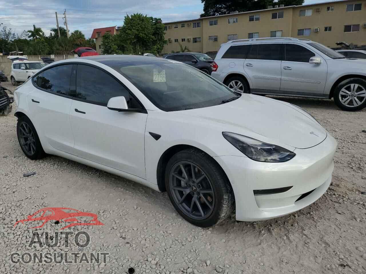 TESLA MODEL 3 2021 - 5YJ3E1EA5MF016160