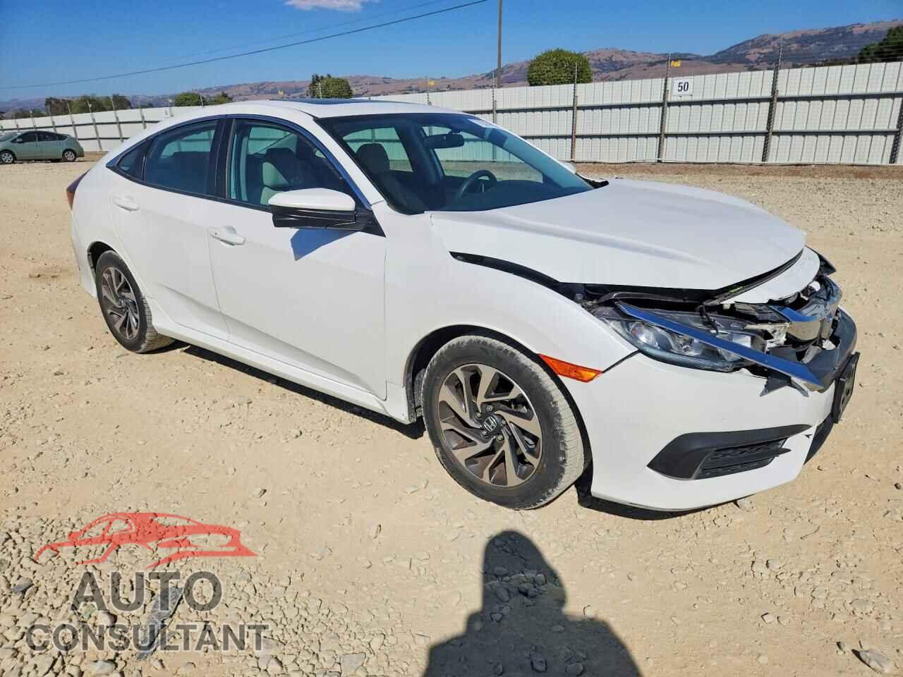 HONDA CIVIC 2017 - 2HGFC2F77HH540083
